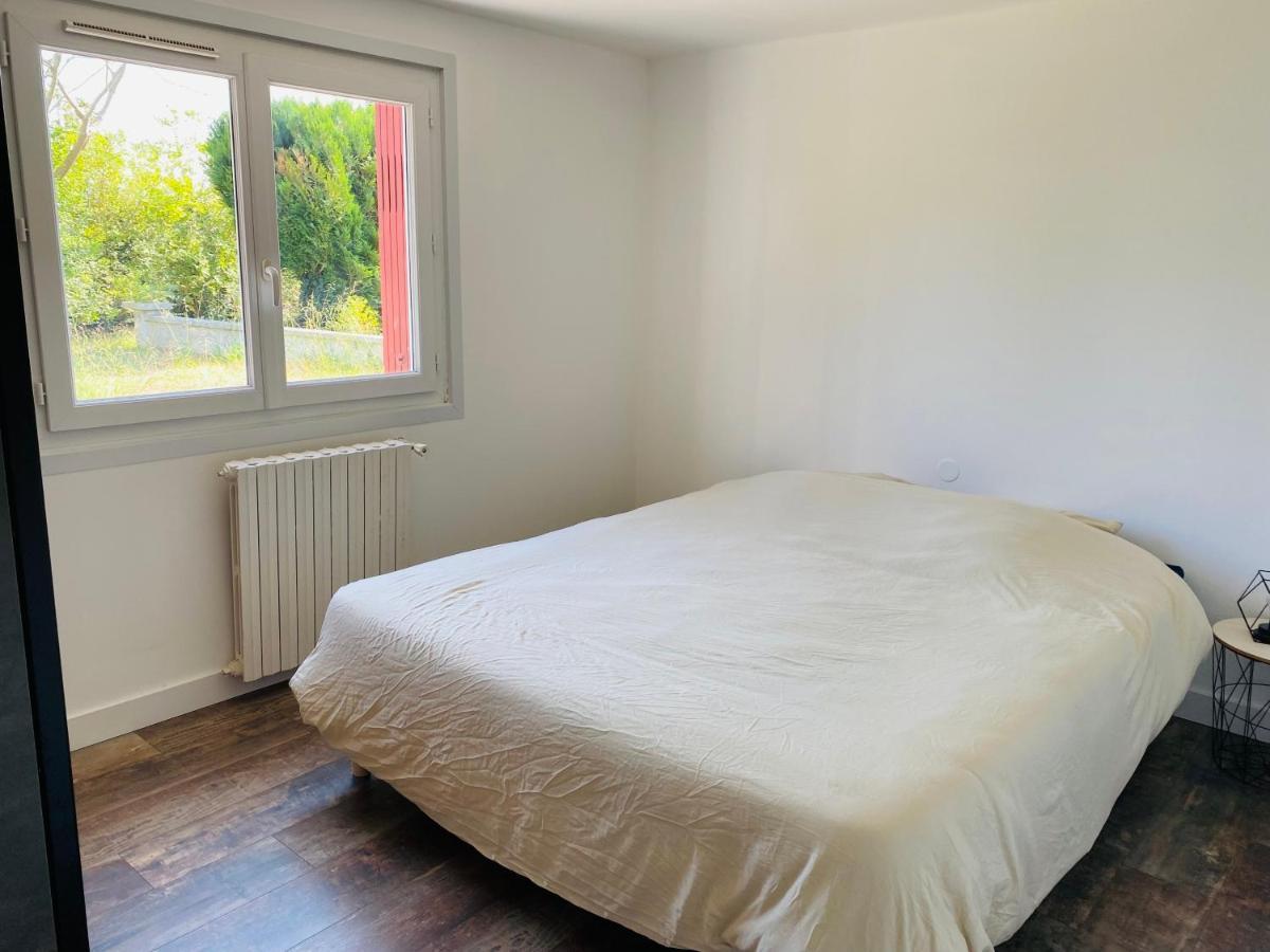 Appartement T3 Independant, Calme A Ustaritz Eksteriør billede